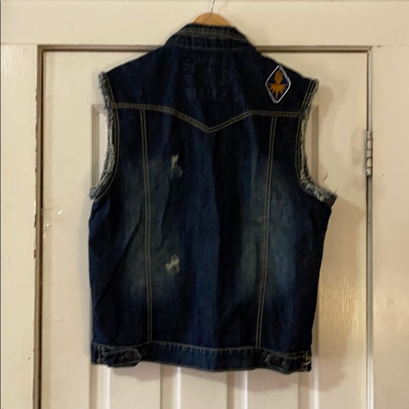 Men’s Smoke Rise Denim Jacket - Picture 2 of 3